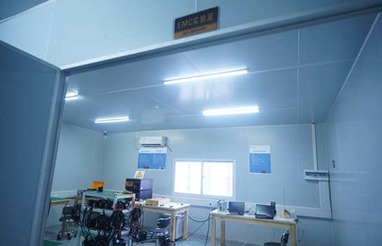 1781611418907374.png EMC.png